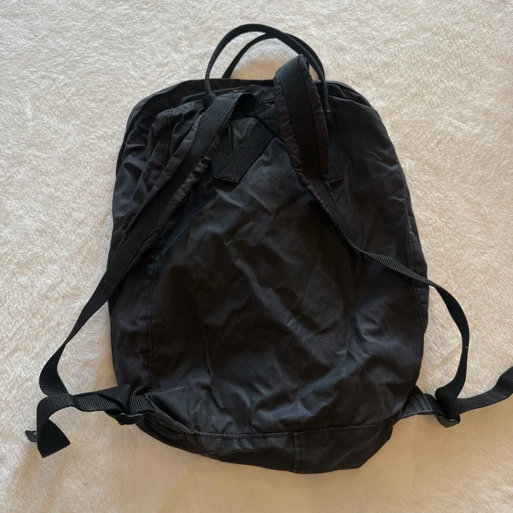 Fjallraven Kanken Backpack Black Tote Bag Travel Casual School Back Pack